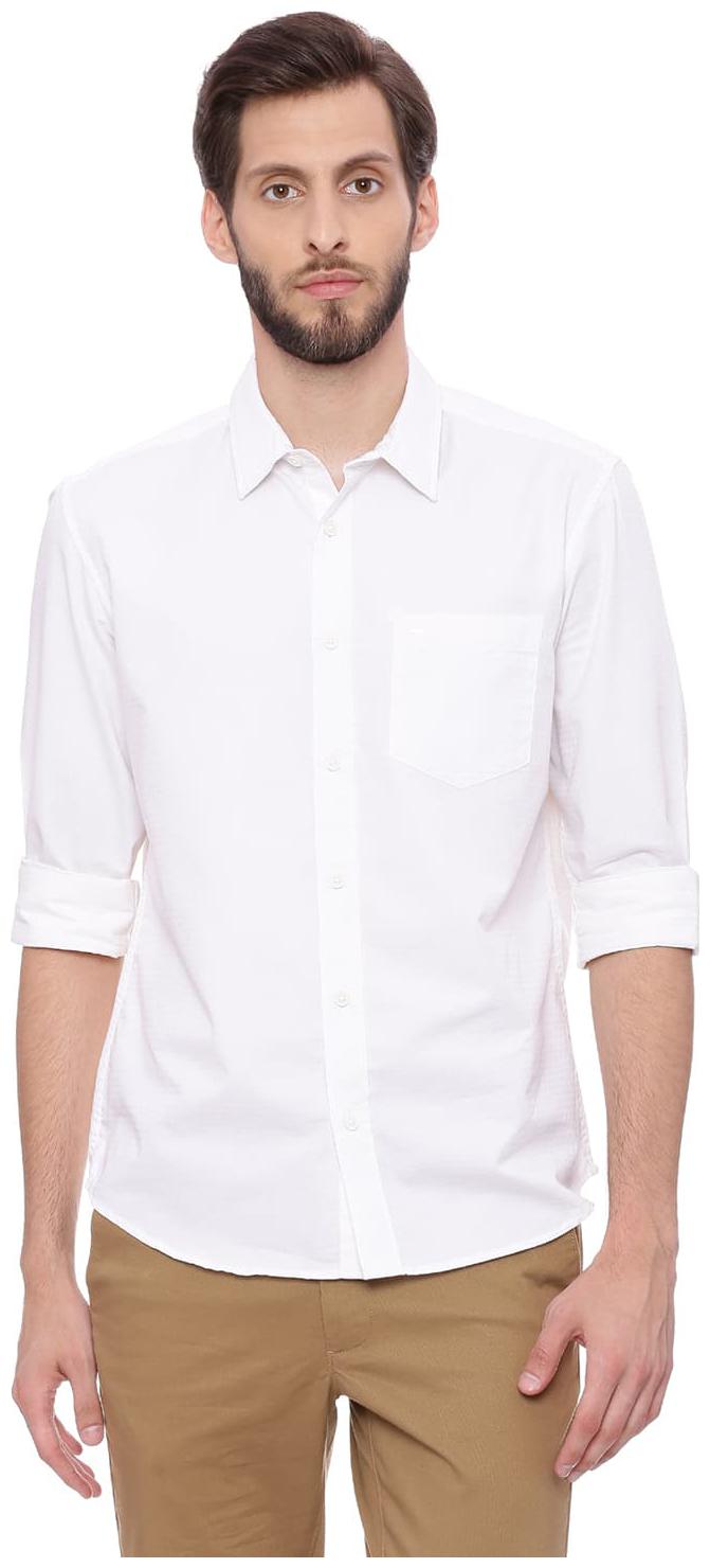 

BASICS Men White Solid Slim Fit Casual Shirt