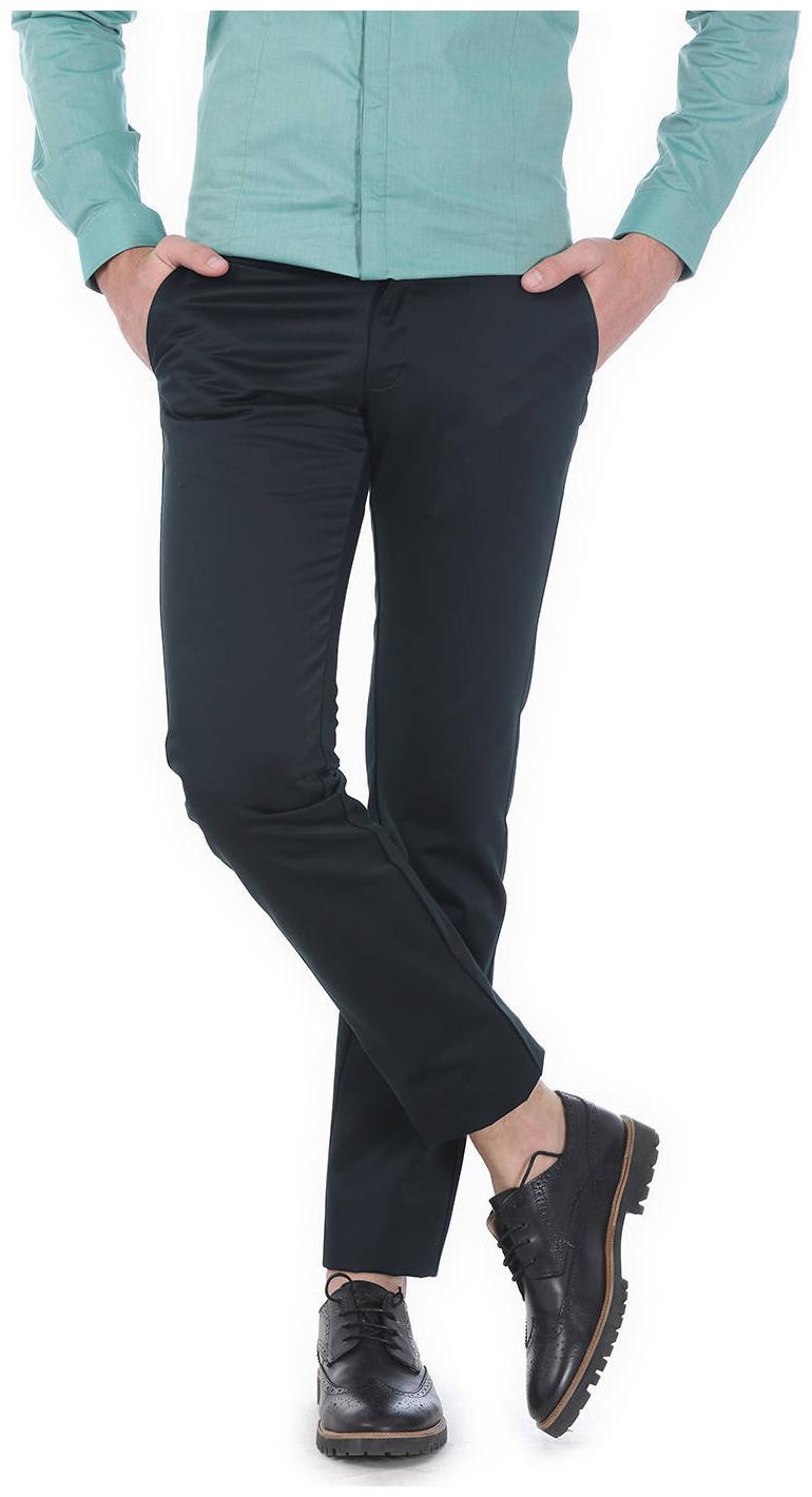 

BASICS Men Green Solid Tapered fit Regular trousers