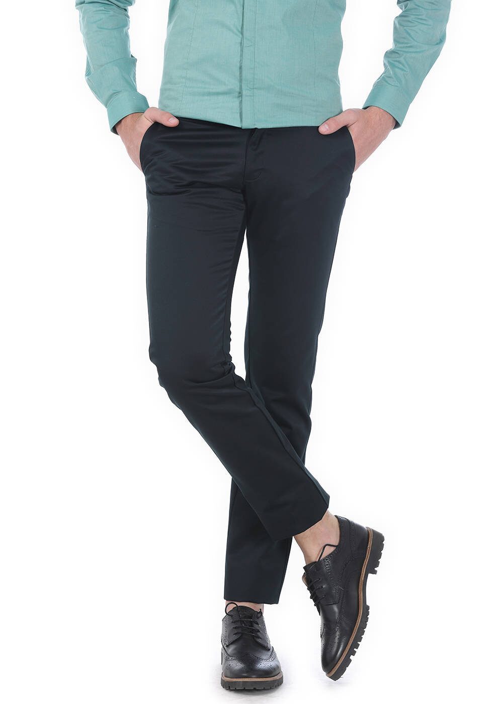 

BASICS Men Green Solid Tapered fit Regular trousers