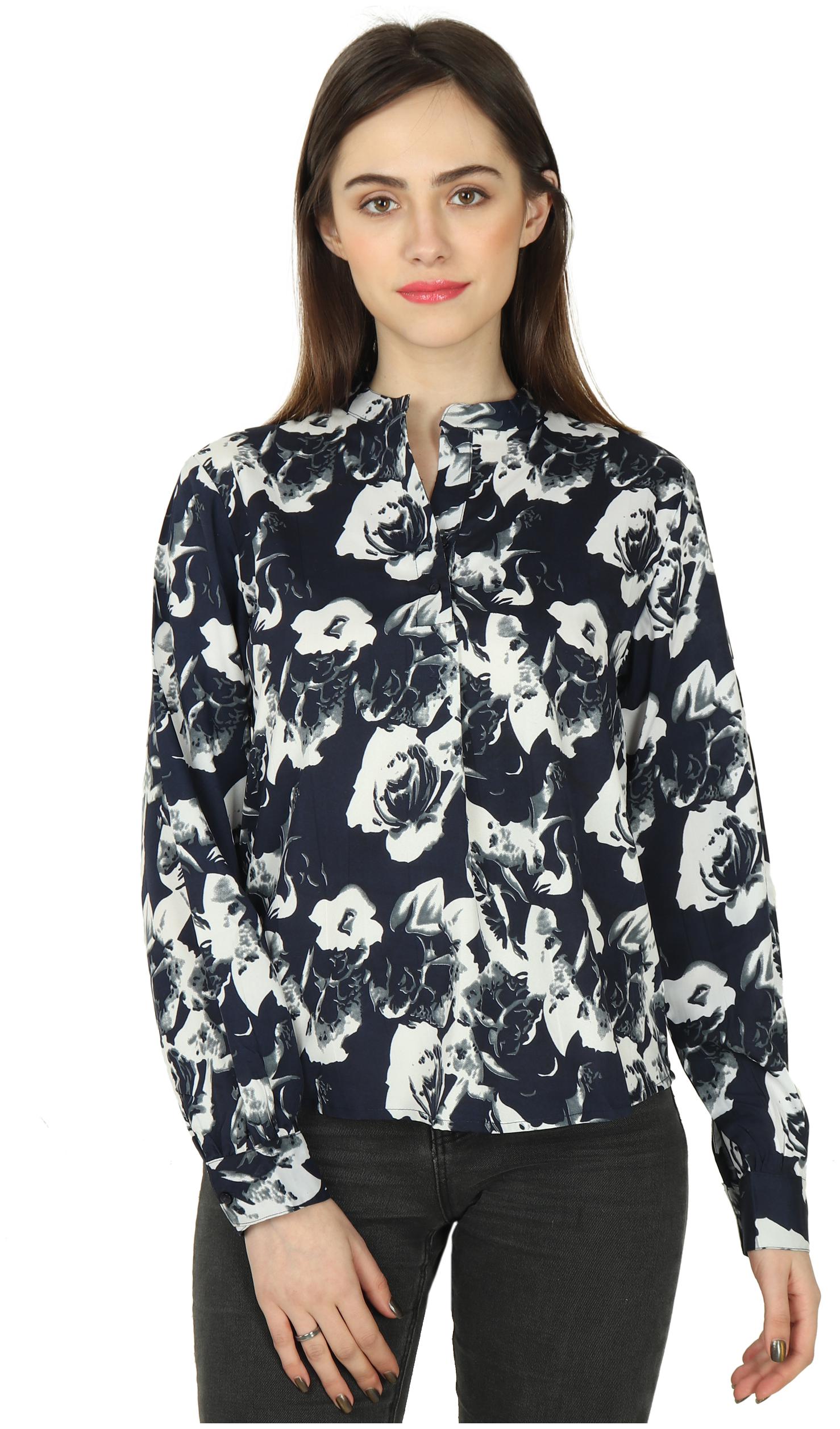 

BAZOO M Women Blue Floral Slim Fit Shirt