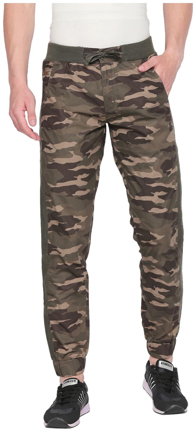 

Beevee Men Cotton Joggers Green color