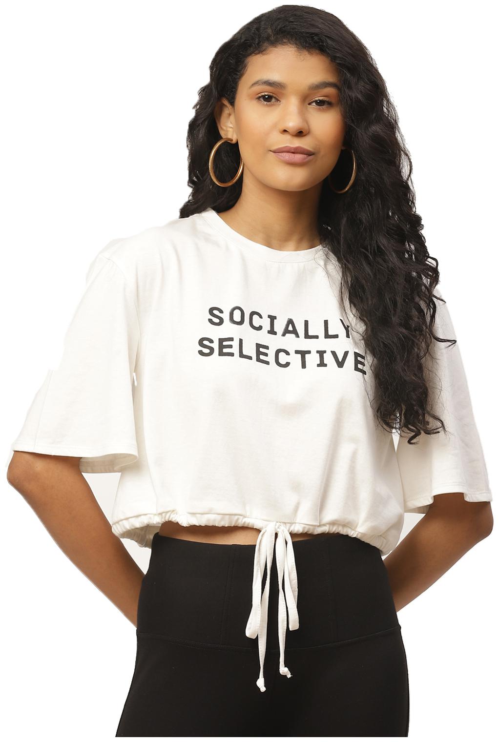 

Besiva Women White Regular fit Round neck Cotton T shirt