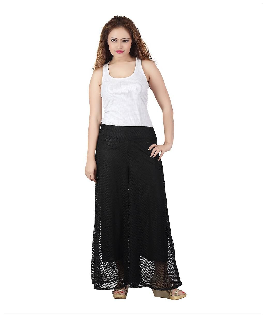 

Bfly Black Solid Flared Palazzo
