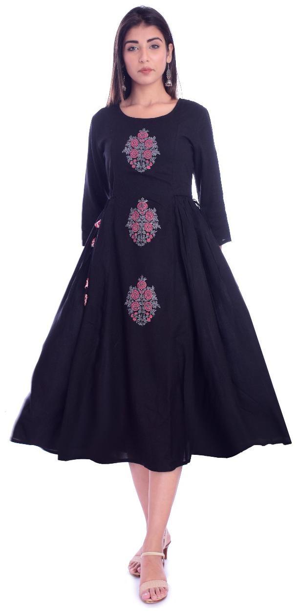 

BHABHO Women Rayon Floral Blue Kurti Dress