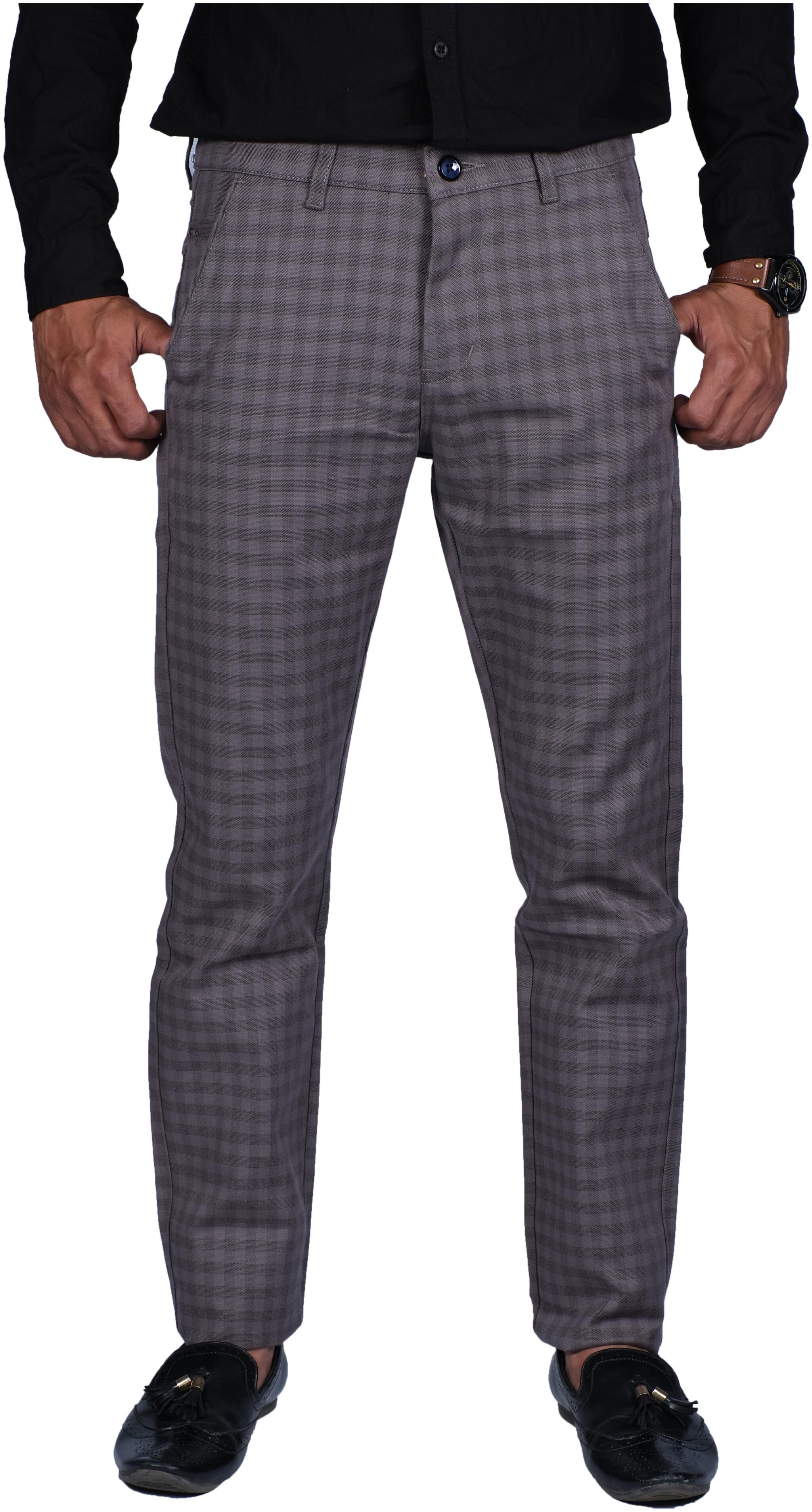 

BHAU Group Men Grey Checked Slim fit Regular trousers