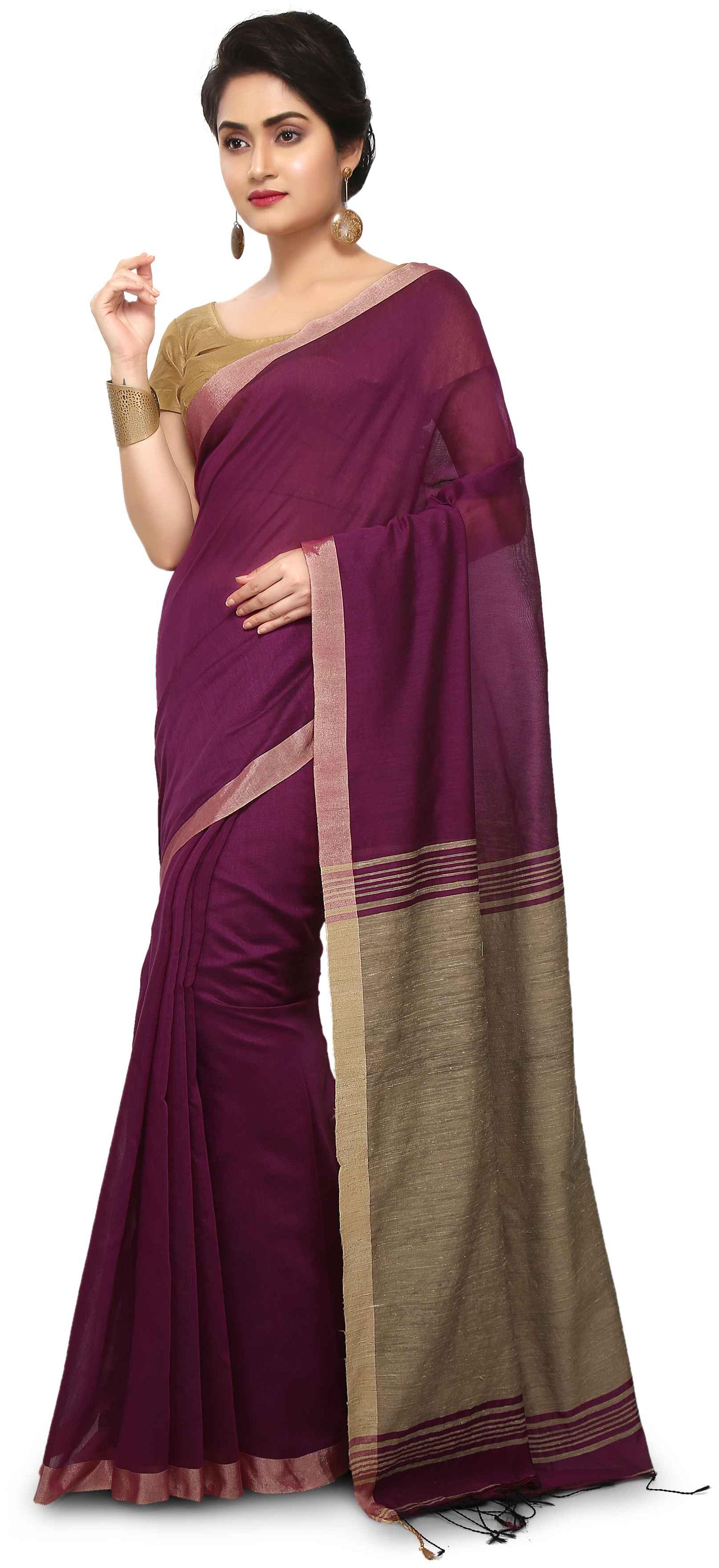 

BHSM Traditional Handloom Plain SiCo Red Colour Ghicha Saree