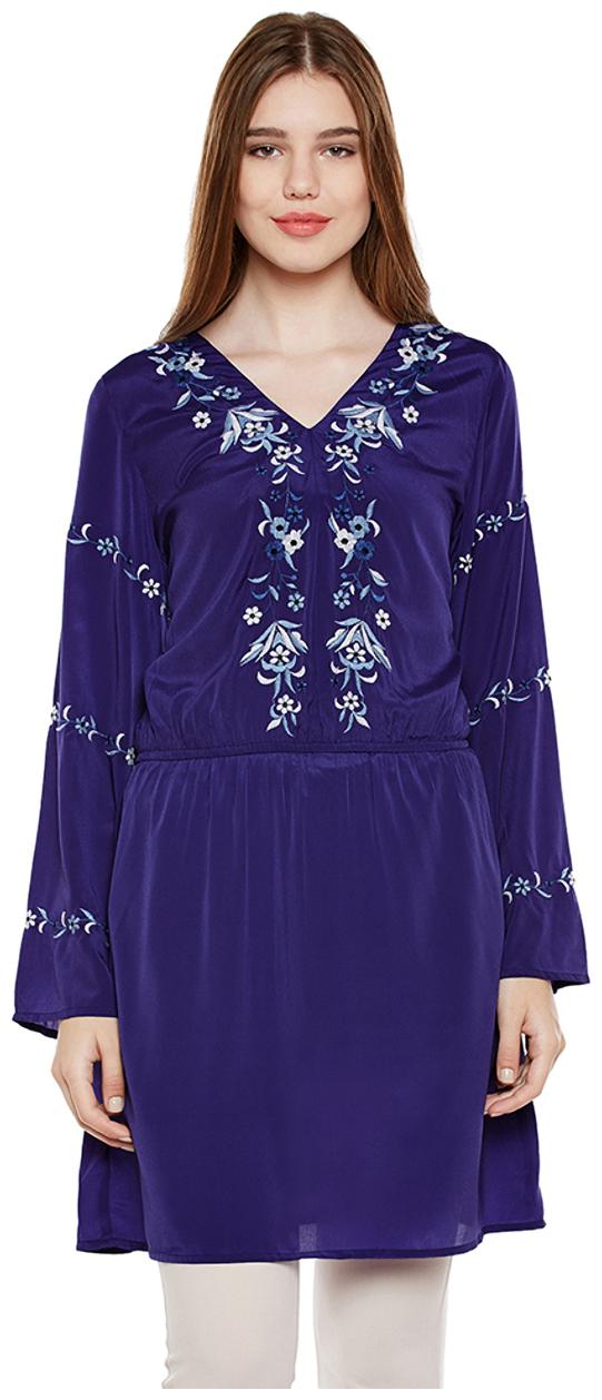 

Oxolloxo Women Embroidered Regular top - Blue