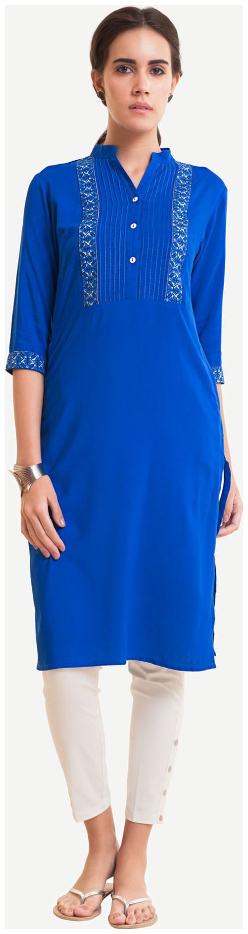 

NAARI Women Blue Embroidered Straight Kurti