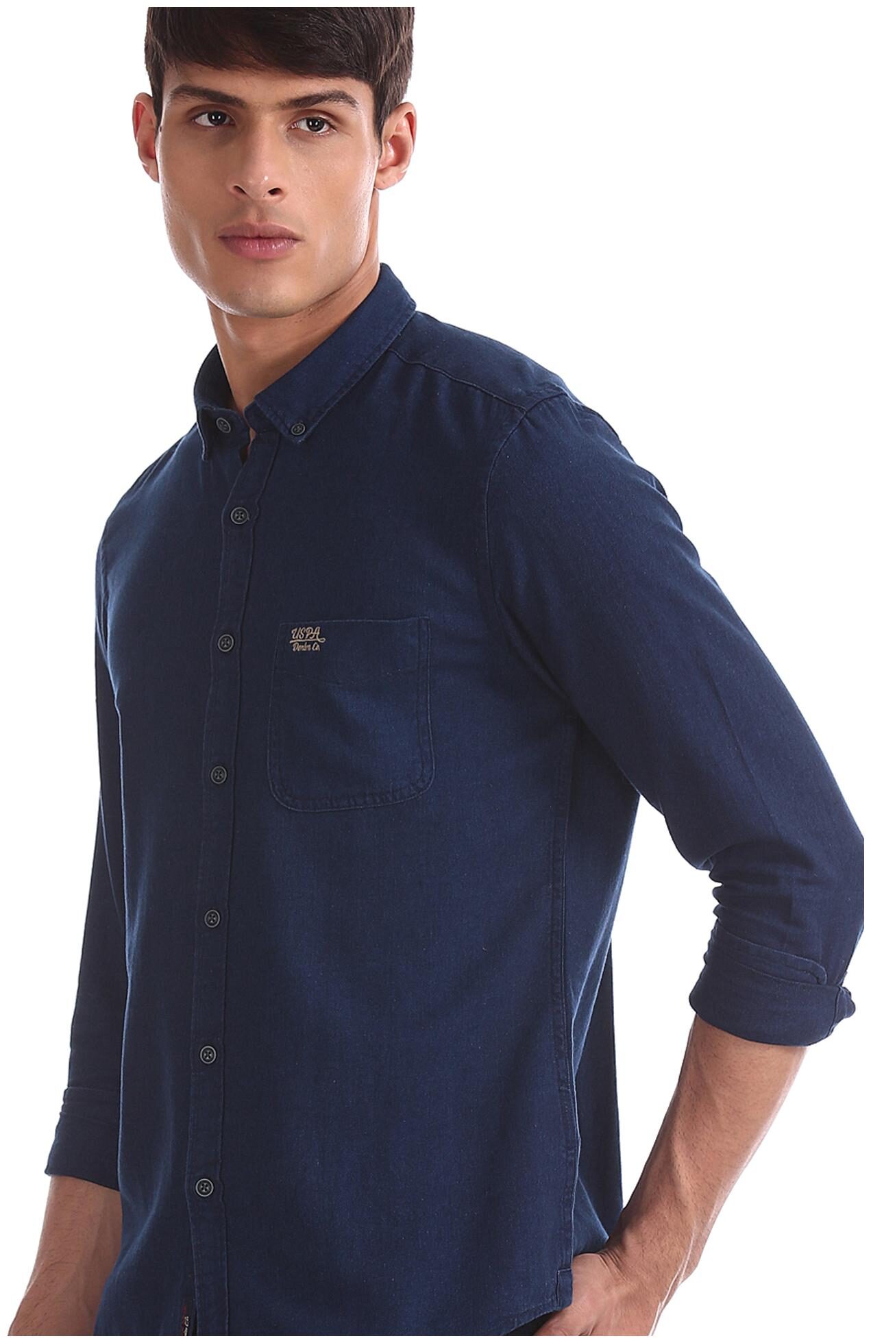 

U S Polo Assn Men Blue Solid Slim Fit Casual Shirt