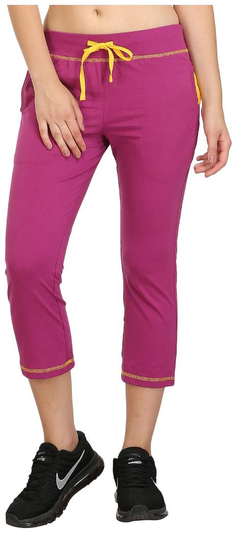 

Bodyactive Women Solid Regular capri - Pink