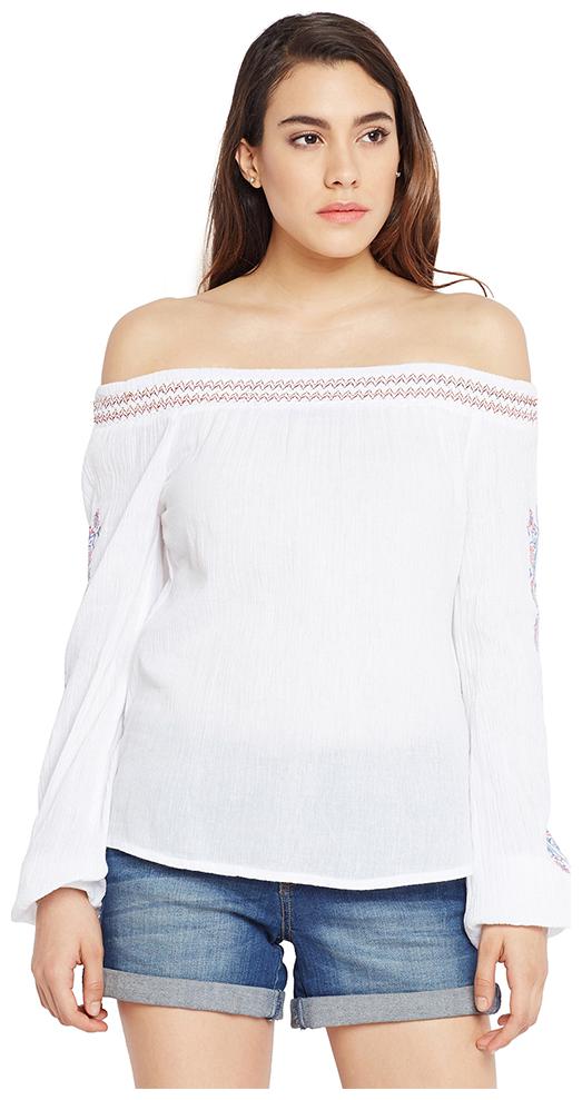 

Oxolloxo Women Embroidered Regular top - White