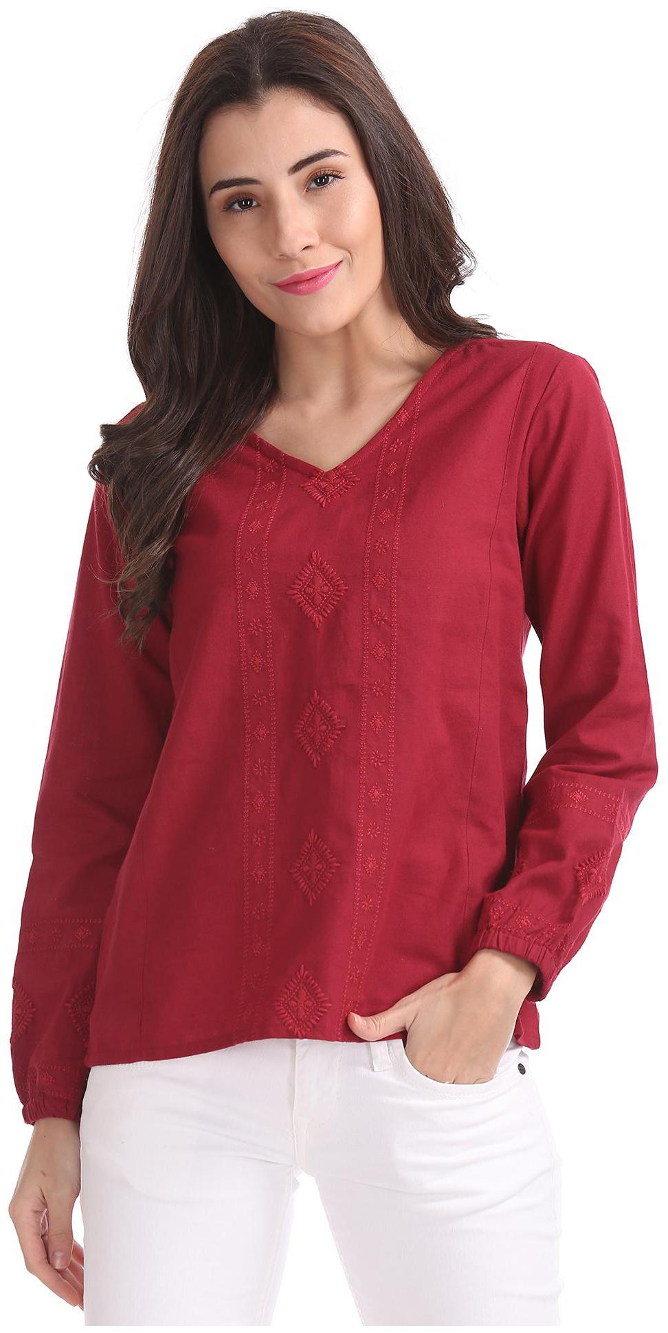 

Bronz Women Embroidered Regular top - Red