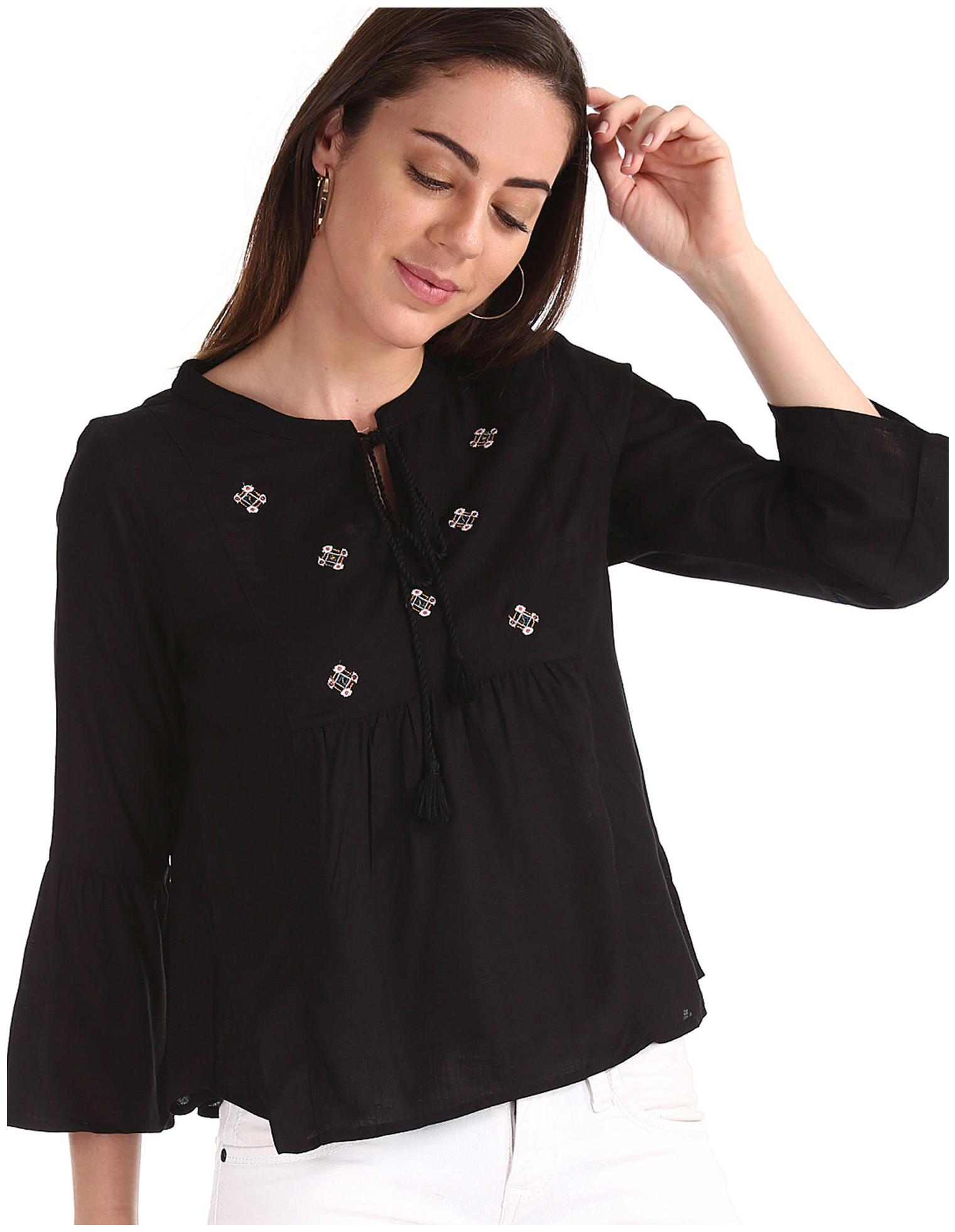 

Bronz Women Embroidered Regular top - Black