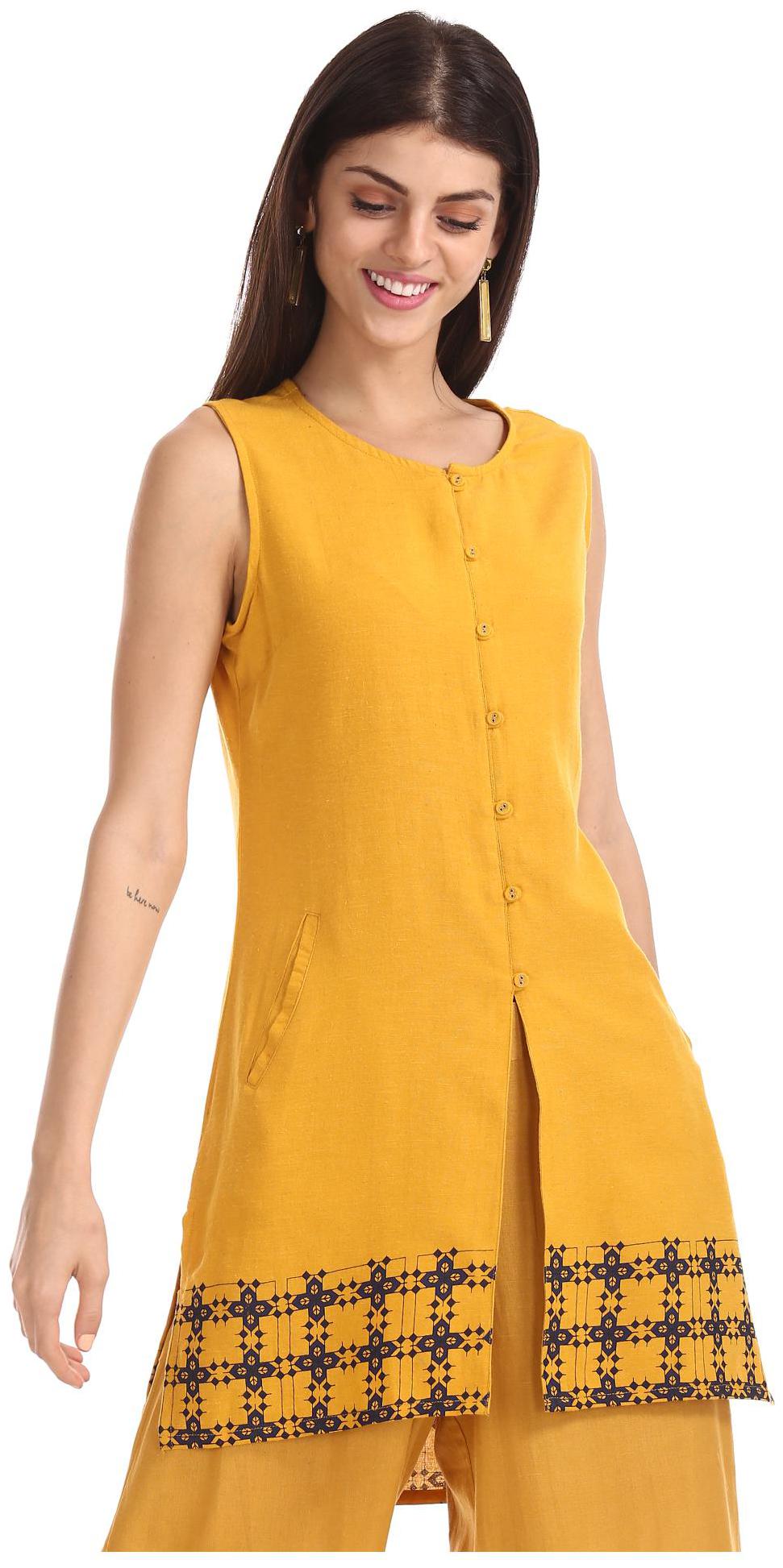 

Bronz Women Printed Regular top - Yellow