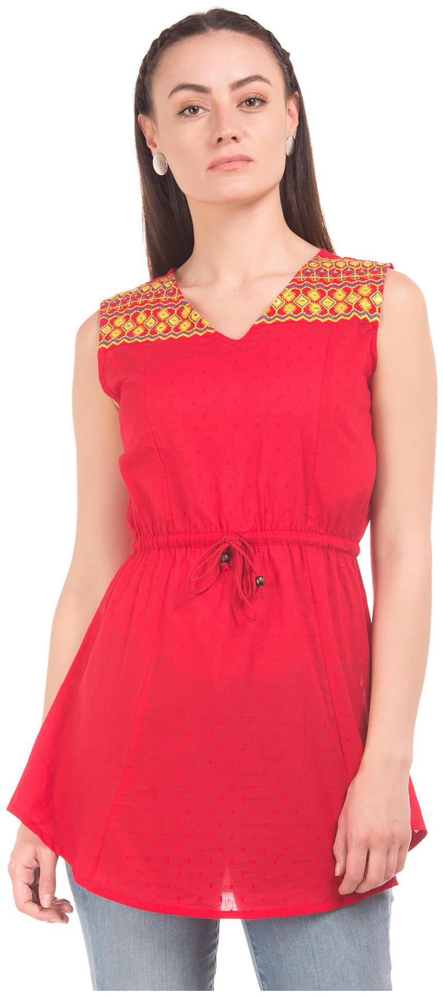 

Bronz Women Embroidered Regular tunic - Red