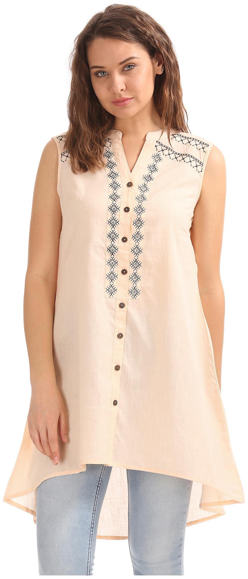 

Bronz Women Embroidered Regular tunic - Pink