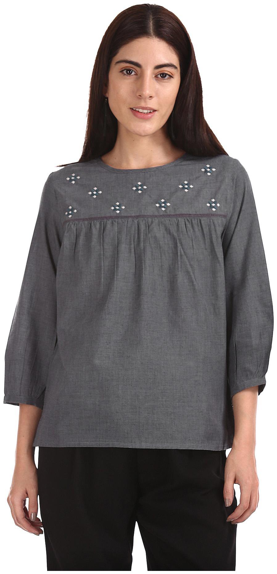 

Bronz Women Embroidered Regular top - Grey