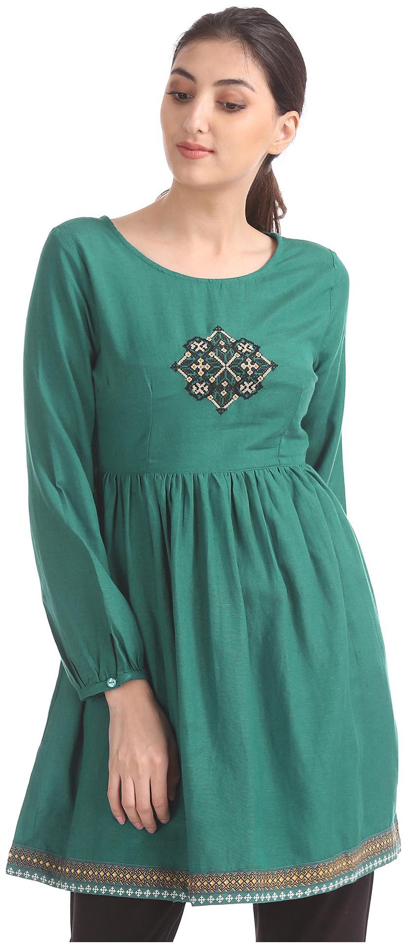 

Bronz Women Embroidered Regular tunic - Green