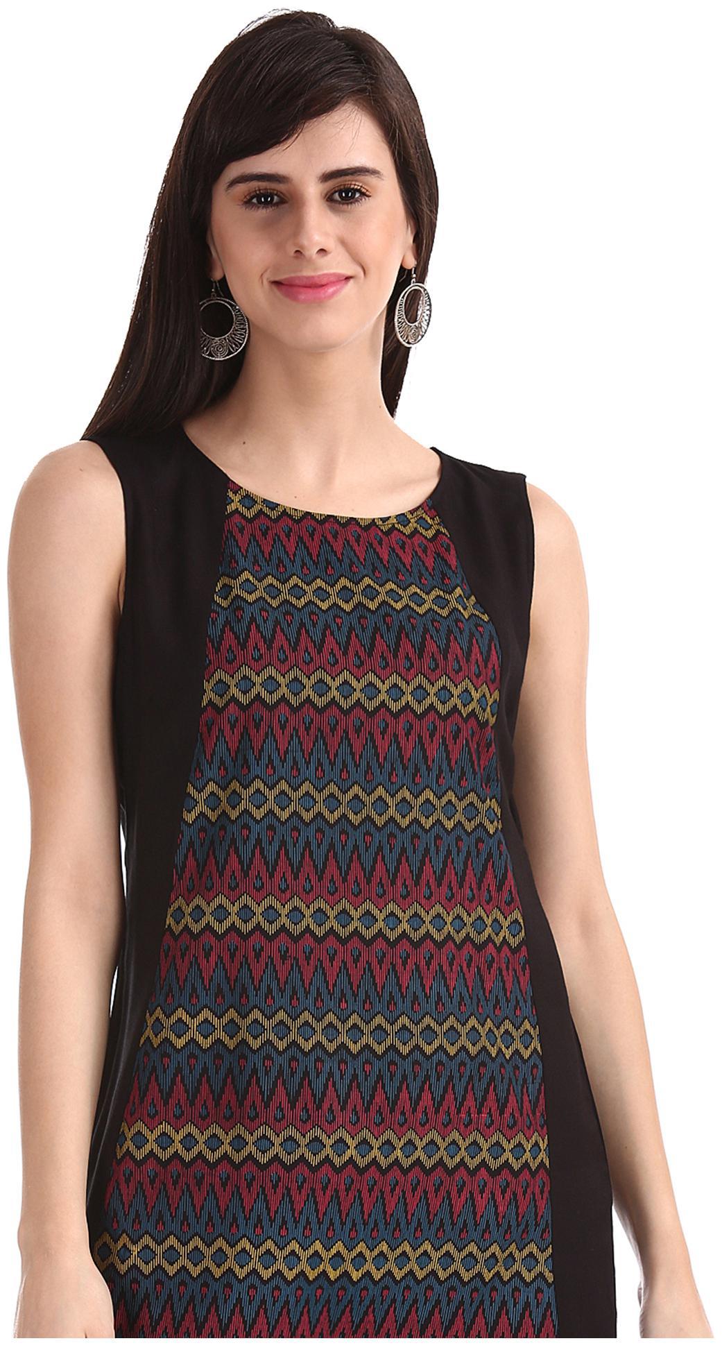 

Bronz Women Printed Regular tunic - Black