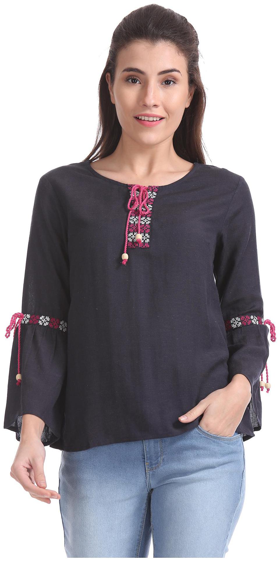

Bronz Women Embroidered Regular top - Blue