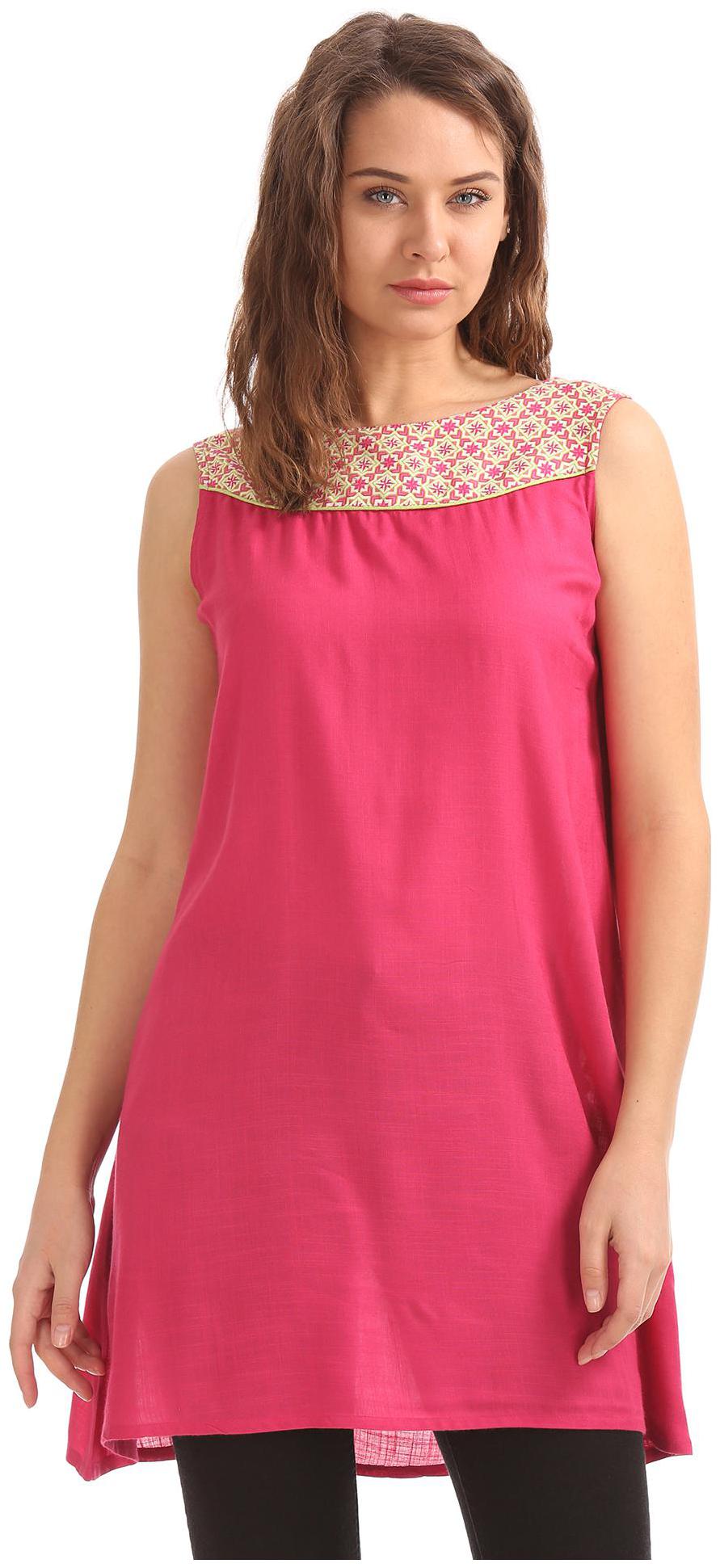 

Bronz Women Printed Regular tunic - Pink