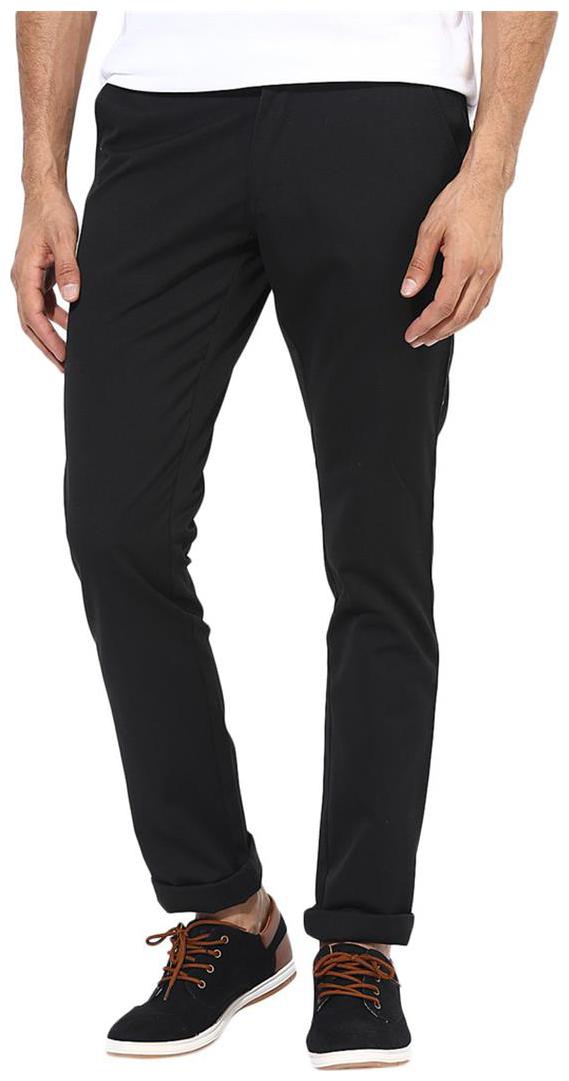 

BUKKL Men Black Solid Slim fit Chinos