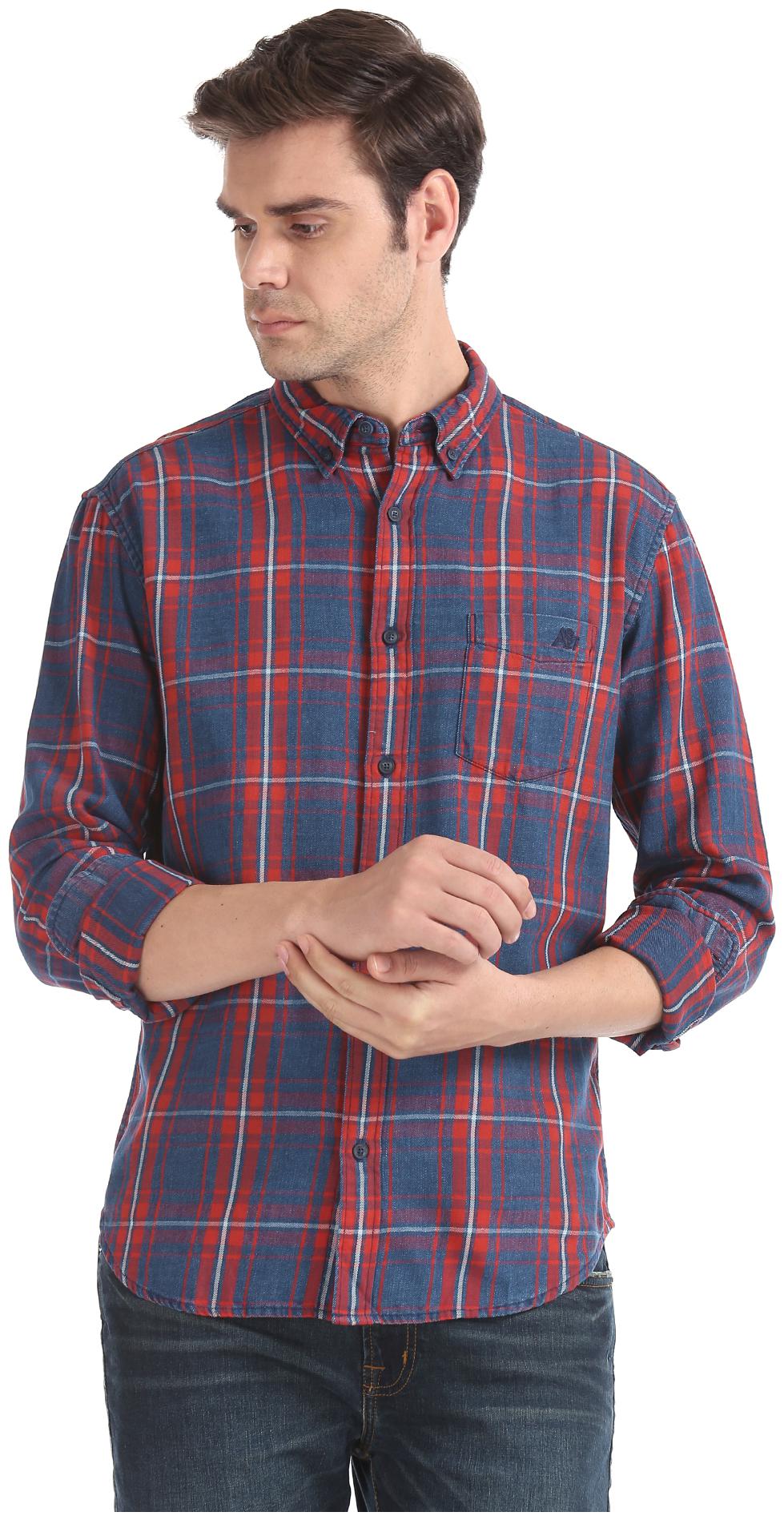 

Aeropostale Men Grey Checked Regular Fit Casual Shirt