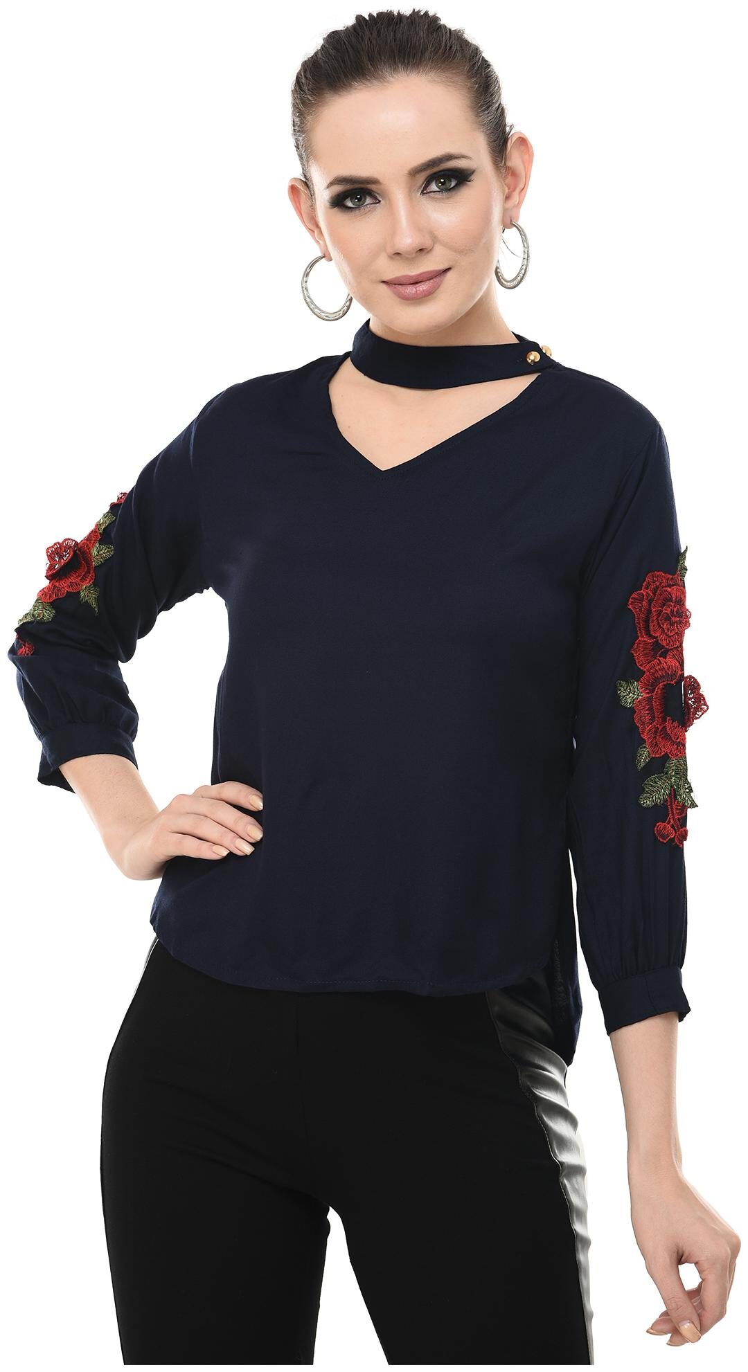 

Dimpy Garments Women Floral Regular top - Blue