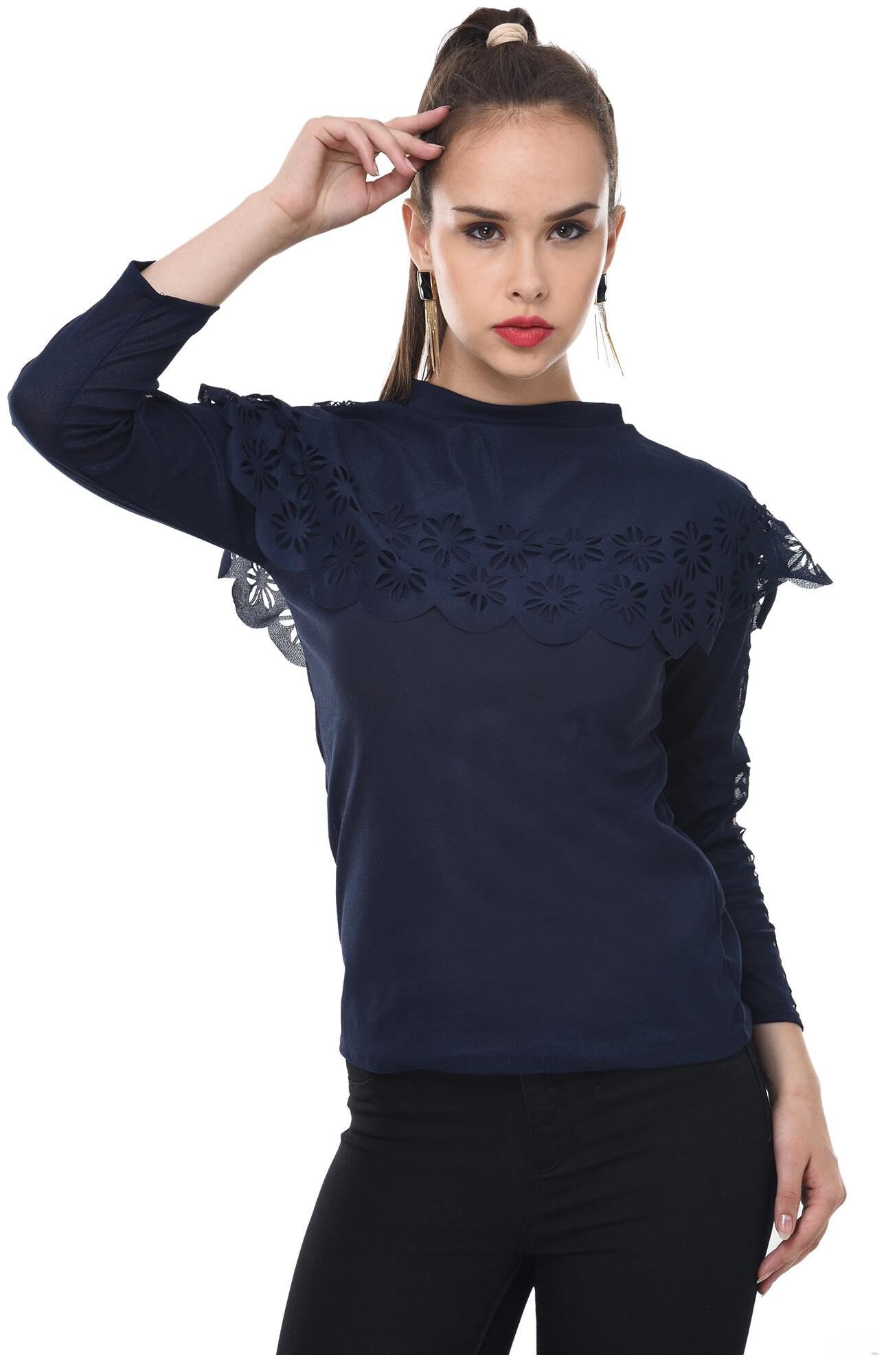 

Dimpy Garments Women Solid Regular top - Blue