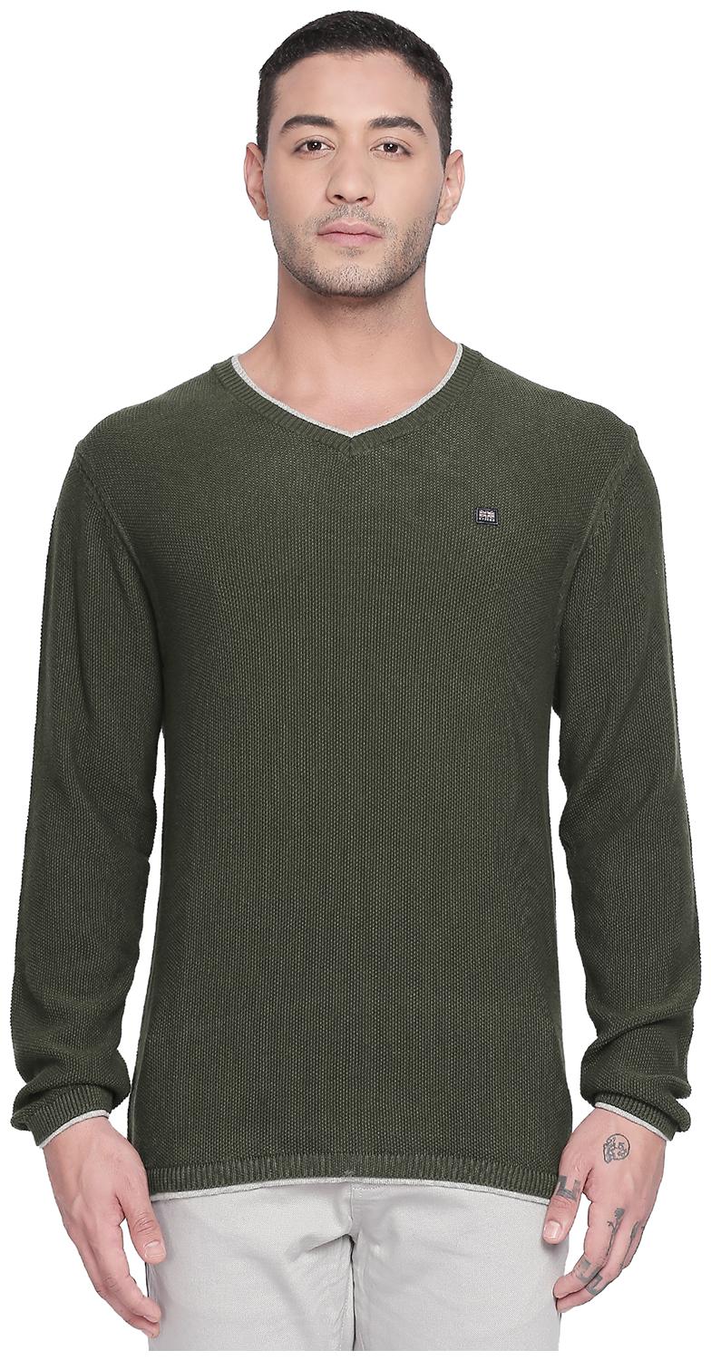 

Byford By Pantaloons Men Green V neck Pullover