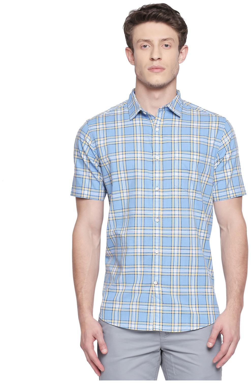 

Byford By Pantaloons Men Blue Checked Regular Fit Casual Shirt