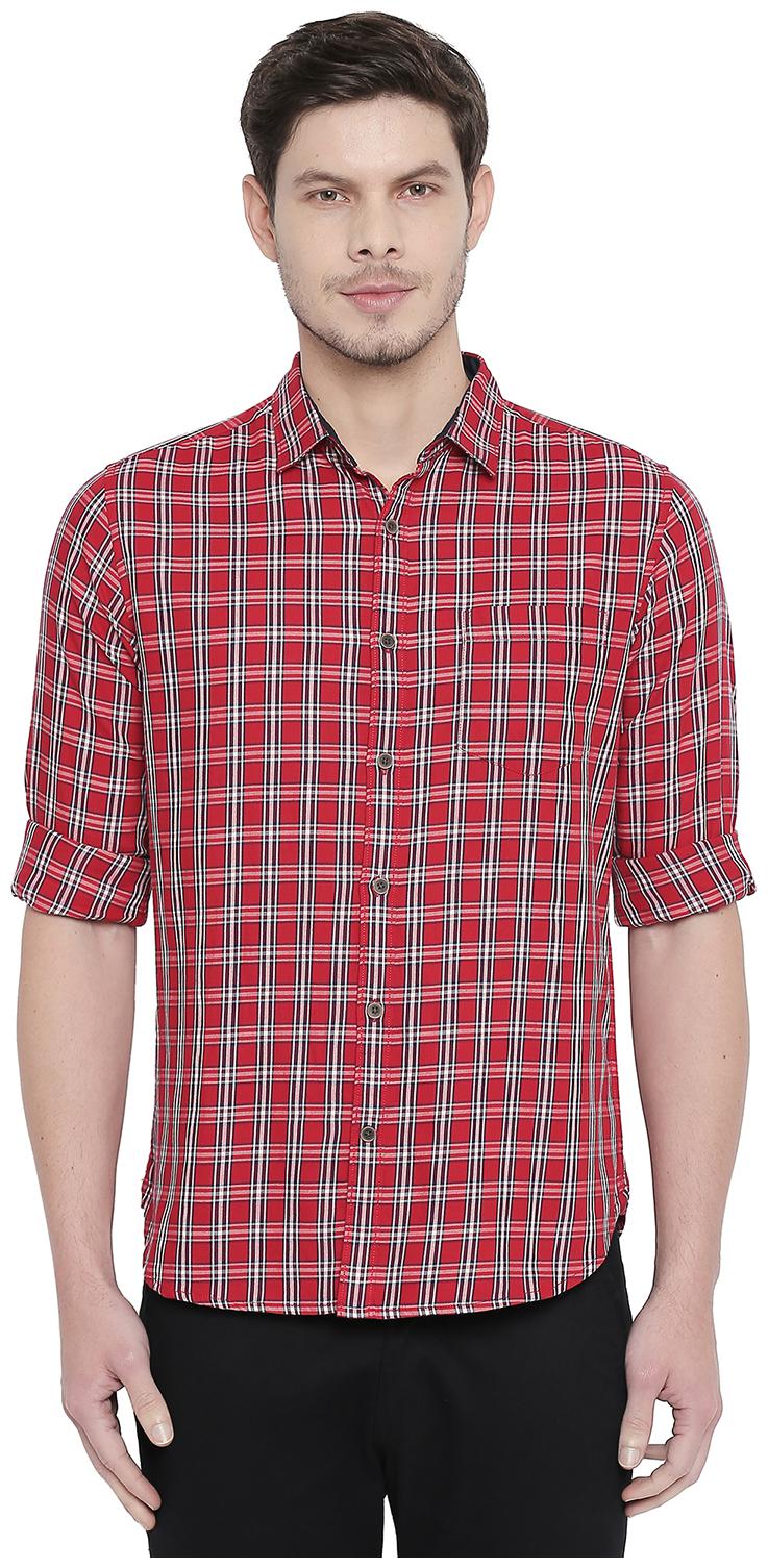 

Byford by Pantaloons Men Red Checked Slim Fit Casual Shirt