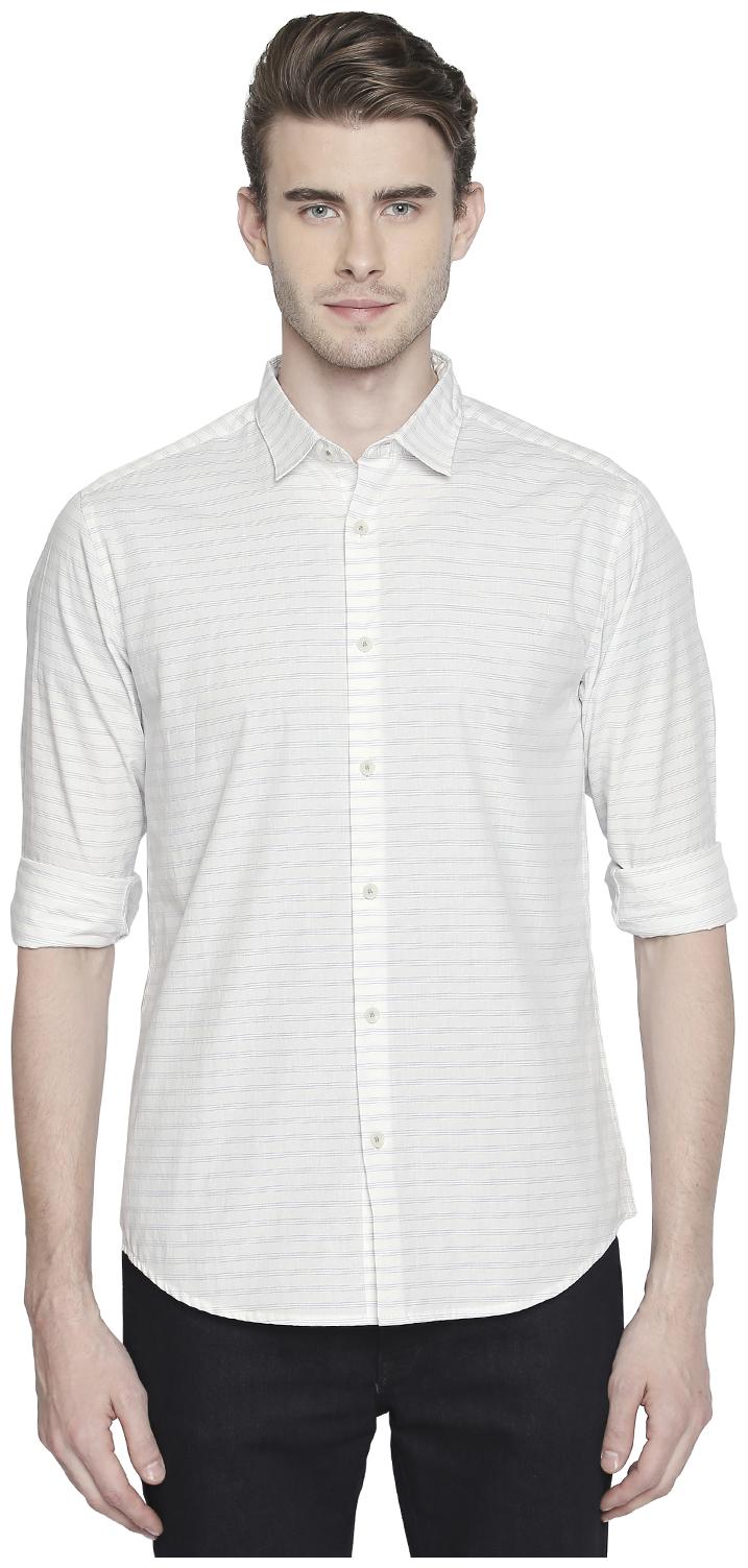 

Byford by Pantaloons Men Green Printed Slim Fit Casual Shirt