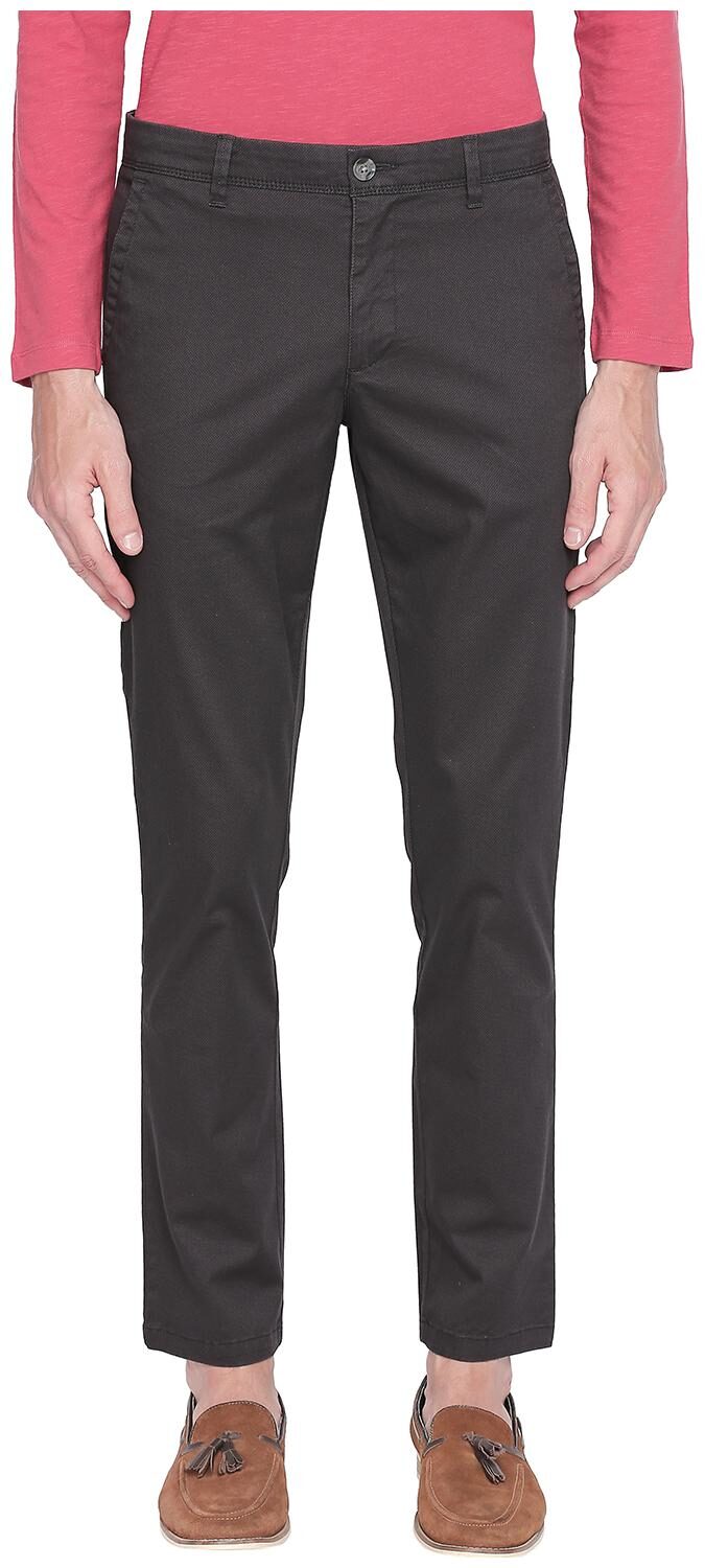 

Byford by Pantaloons Men Black Printed Slim fit Regular trousers