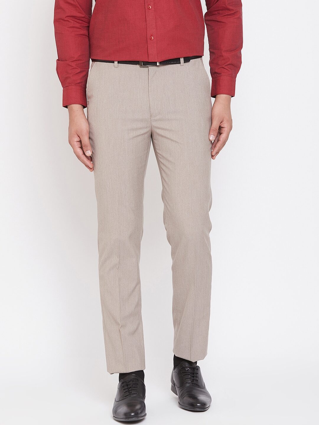 

CANARY LONDON Men Solid Slim Fit Formal Trouser - Beige