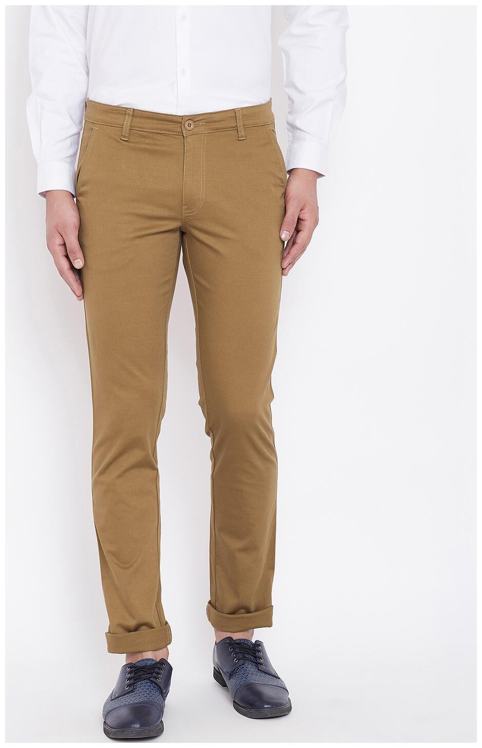 

CANARY LONDON Men Brown Solid Slim fit Chinos