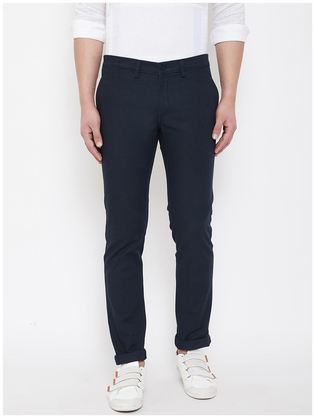 

CANARY LONDON Men Navy blue Solid Slim fit Chinos