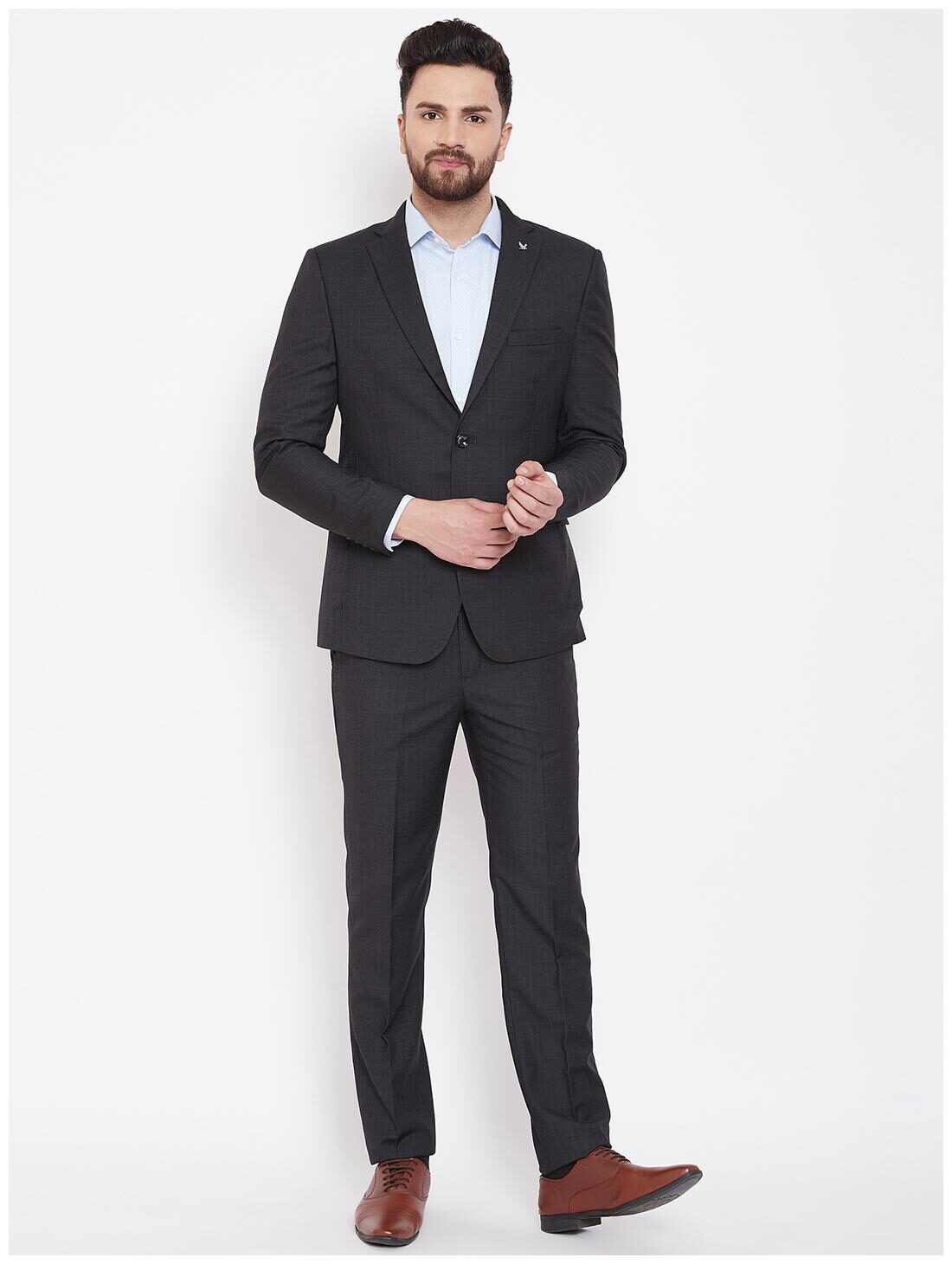

Canary London Men Black Polyviscose Slim Fit Suits