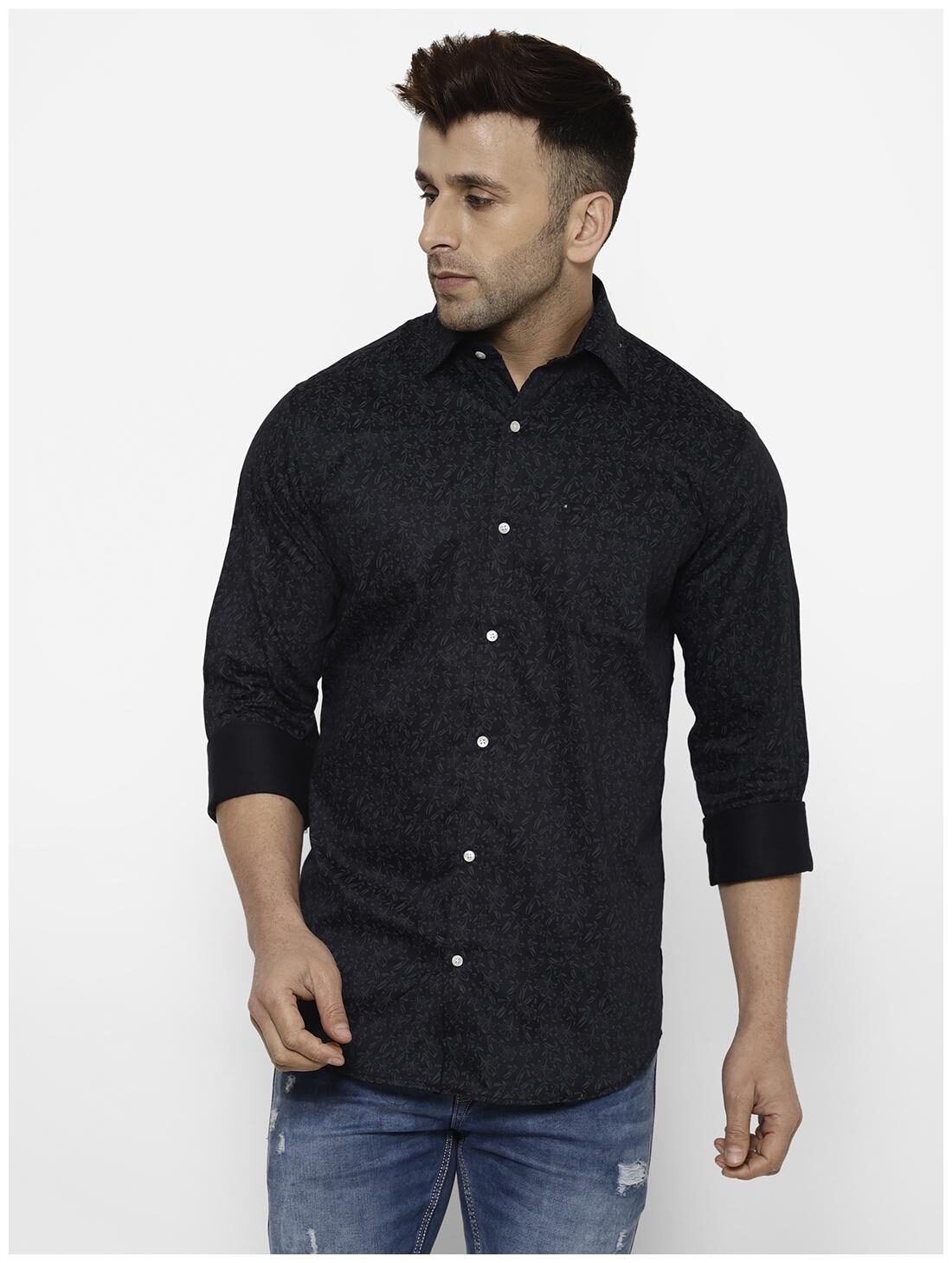 

cape canary Men Black Floral Regular Fit Casual Shirt