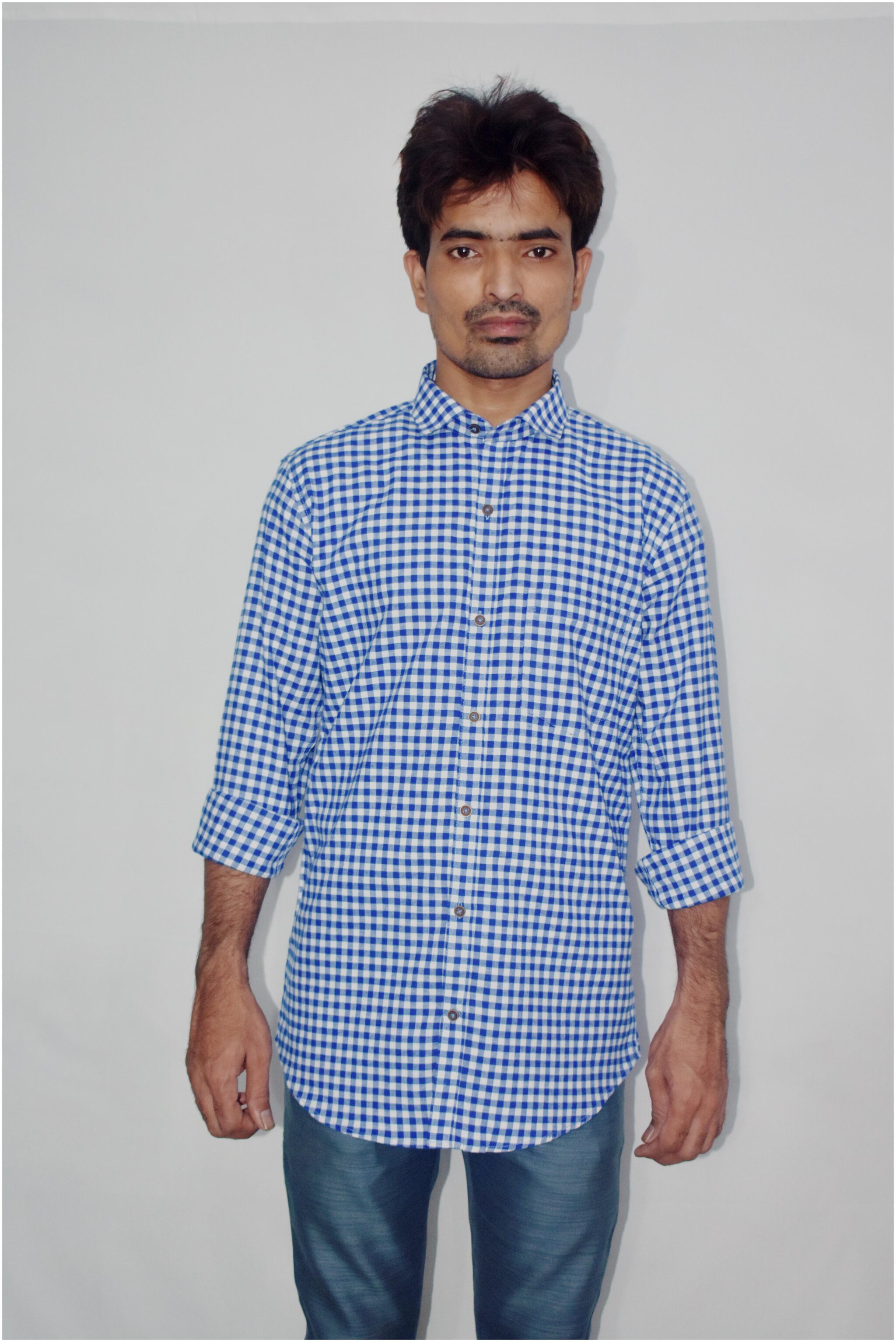 

PETER JOHN Men Blue Checked Slim Fit Casual Shirt