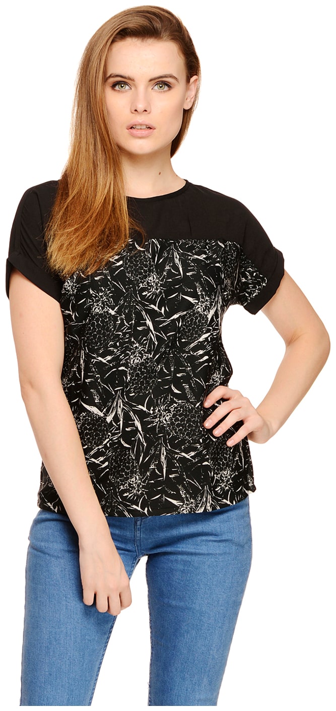 

Cattleya Black Crepe Top
