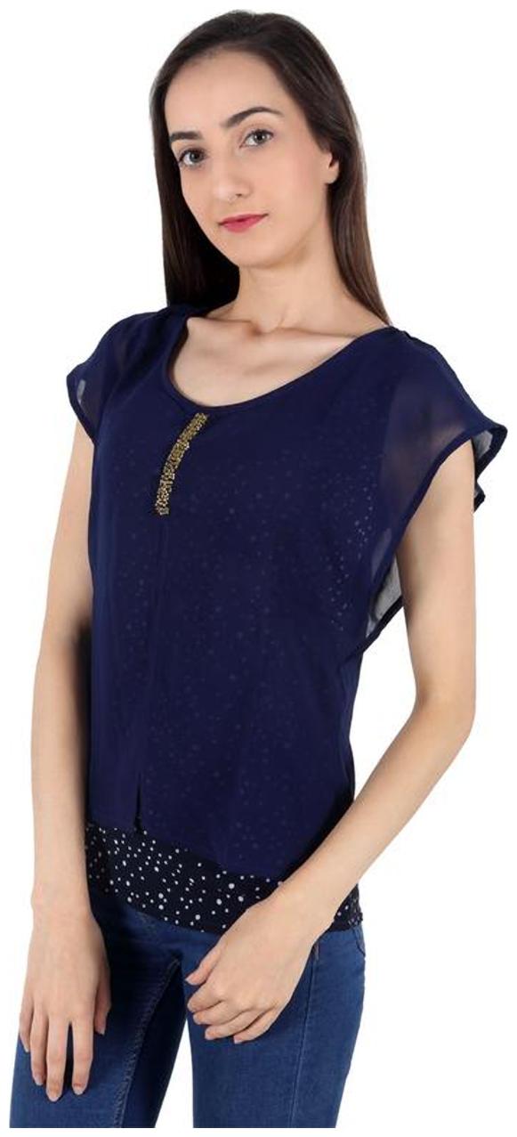 

Cattleya Women Solid Regular top - Blue