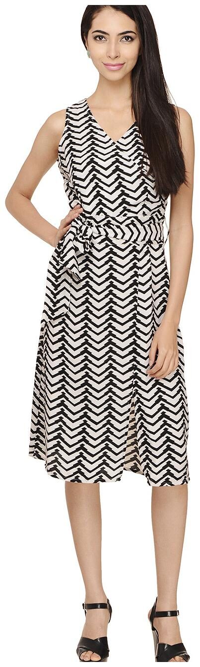 

Cattleya Zigzag White Black Print Fit and Flare Dress with Self Belt