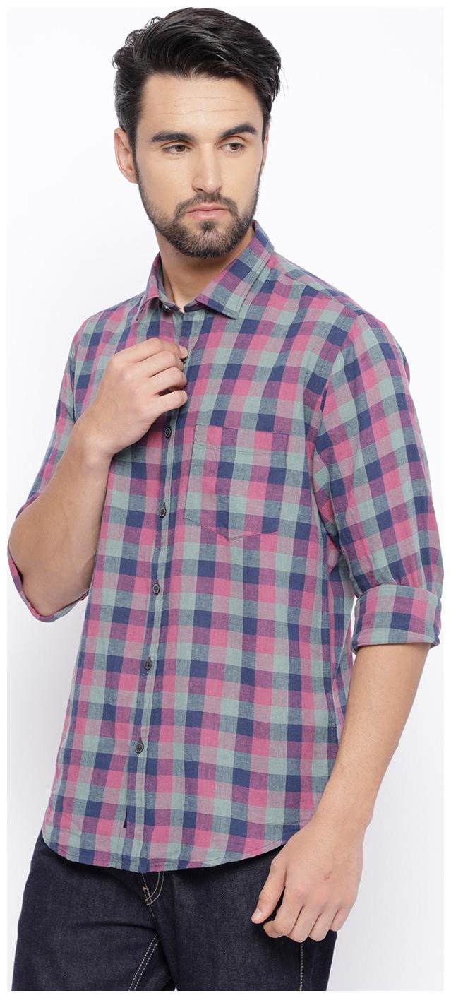 

Linen Club Men Purple Checked Regular Fit Casual Shirt