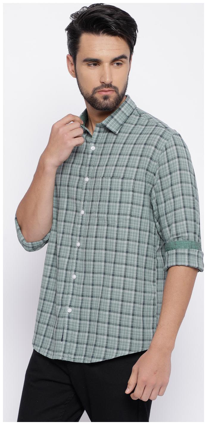

Linen Club Men Green Checked Regular Fit Casual Shirt