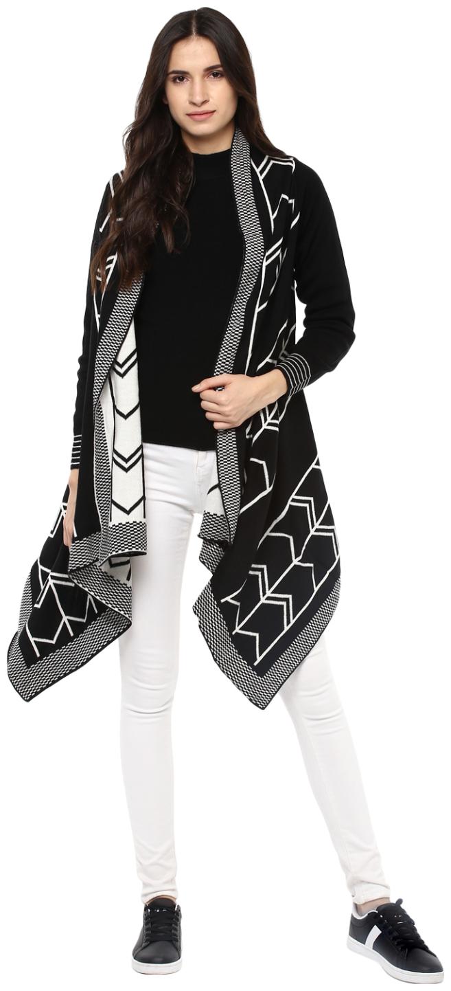 

Cayman Black Off-white Patterned Poncho Shrug