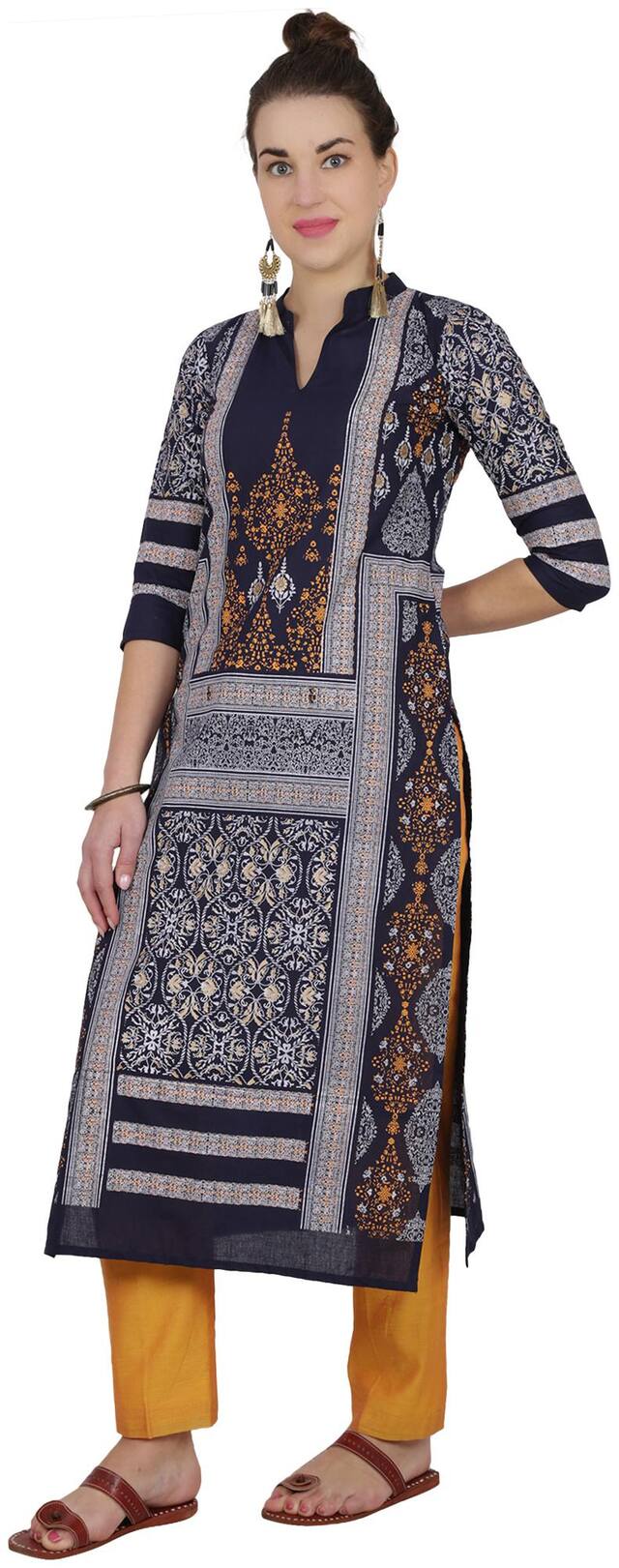 Cheera Women Blue Solid Straight Kurti