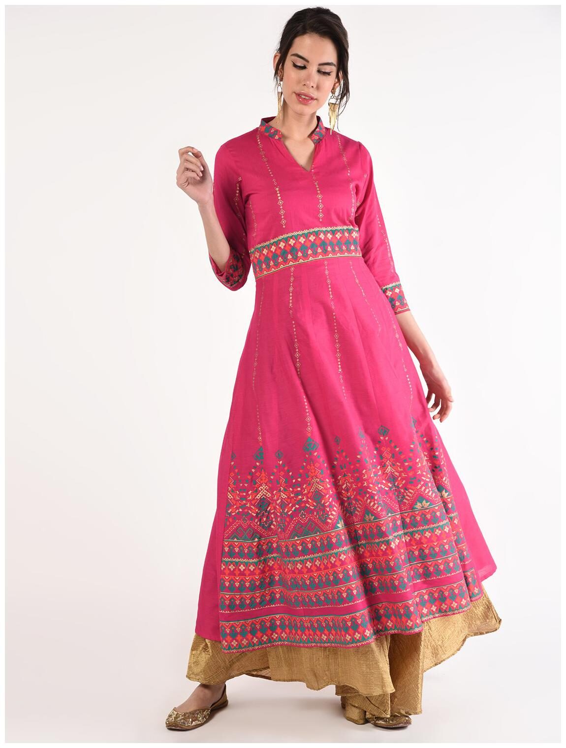 

Cheera Women Magenta Printed Anarkali Kurta