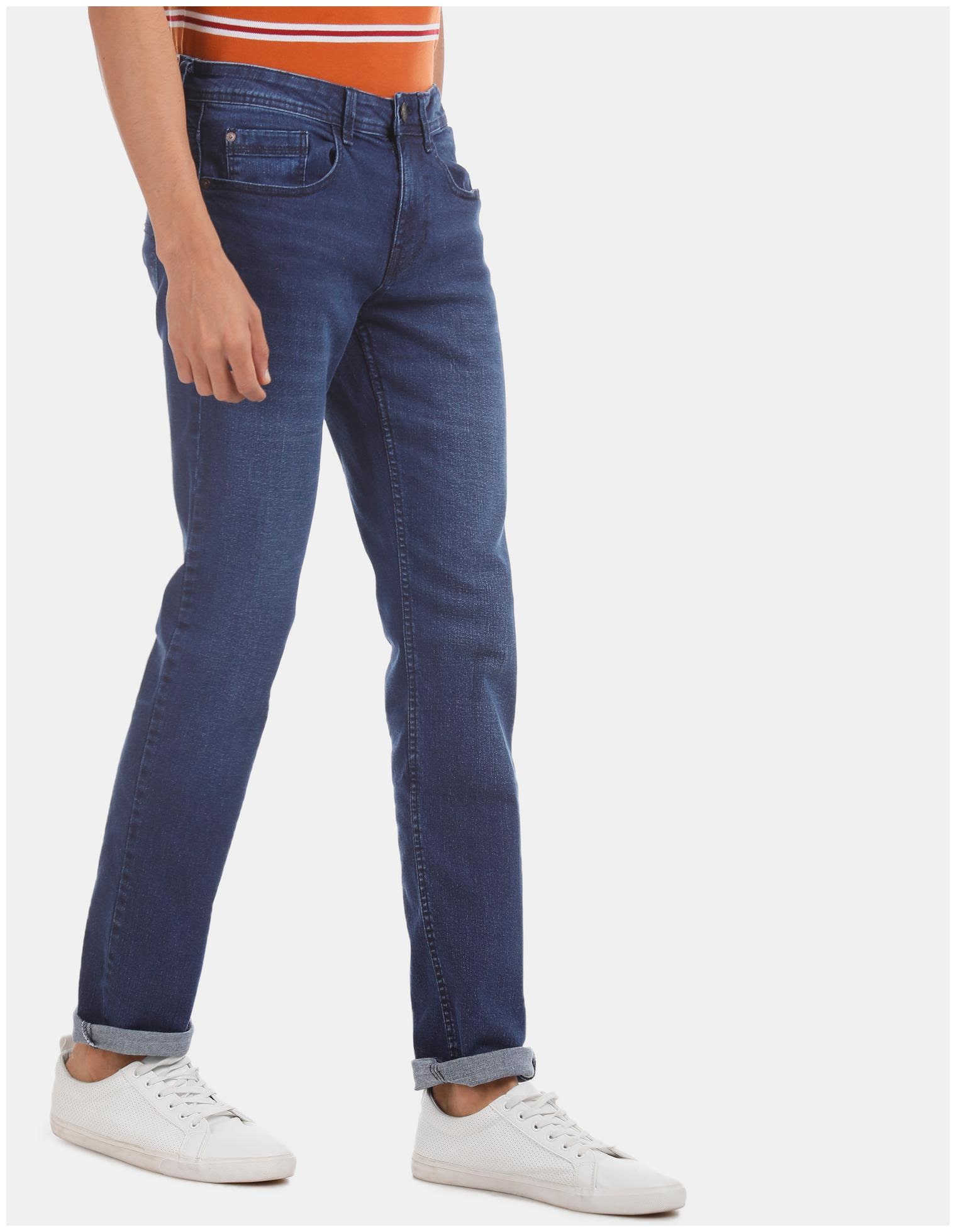 

CHEROKEE Men Blue Slim Fit Jeans
