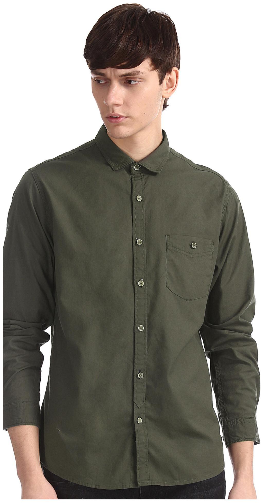 

CHEROKEE Men Green Solid Regular Fit Casual Shirt